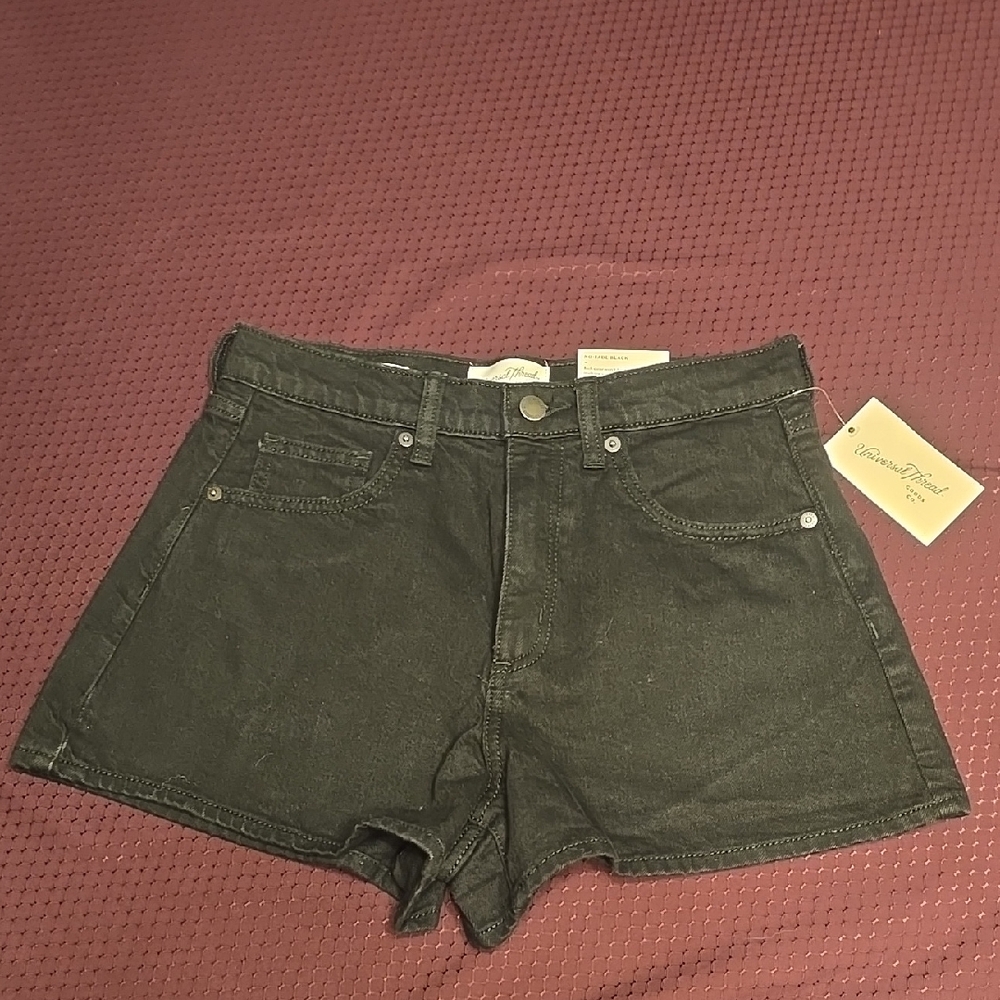Universal Threads Women's Black Denim Shorts Sz 4/R